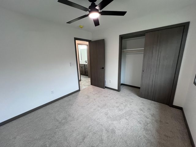 1427 Sunrise Avenue SE, Rochester, MN 55904