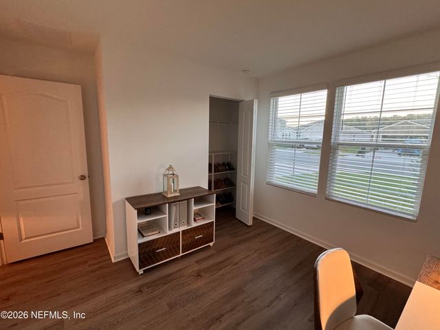 5435 HOLLOW BIRCH Drive, Jacksonville, FL 32219