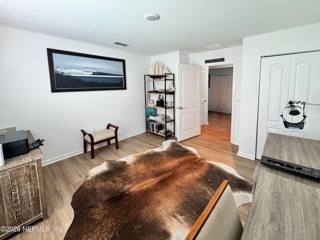 5435 HOLLOW BIRCH Drive, Jacksonville, FL 32219