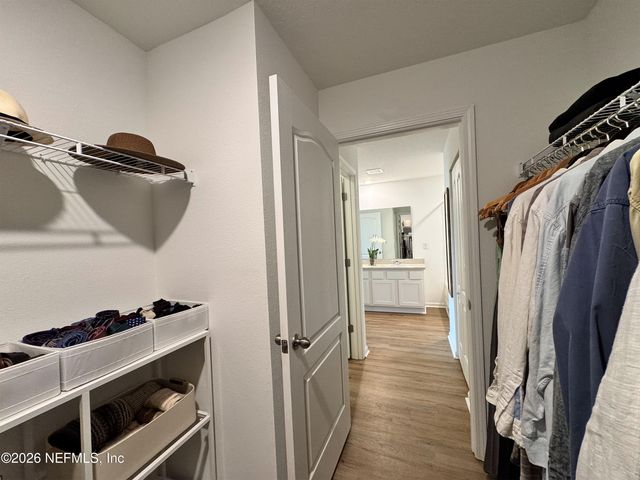 5435 HOLLOW BIRCH Drive, Jacksonville, FL 32219