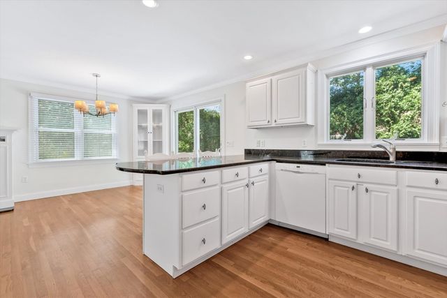 9 Elaine Road, Barnstable, MA 02601