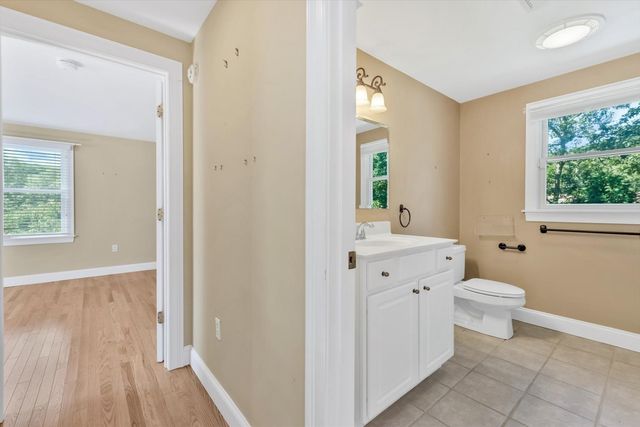 9 Elaine Road, Barnstable, MA 02601