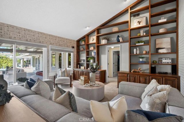 10041 Sycamore, Villa Park, CA 92861