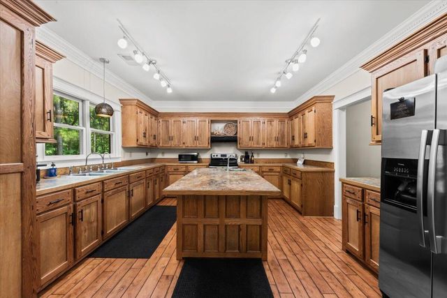 6840 Early Jersey Road, Meggett, SC 29449