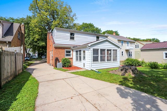 1139 14TH AVENUE, Green Bay, WI 54304