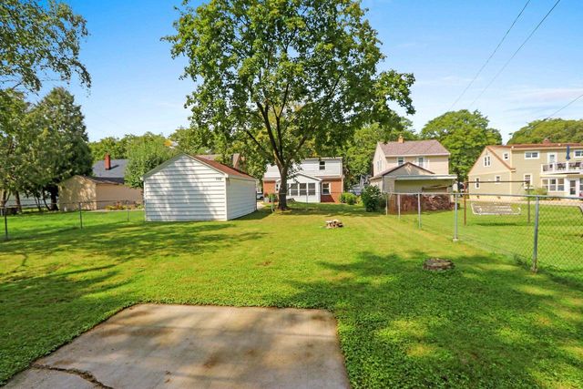 1139 14TH AVENUE, Green Bay, WI 54304
