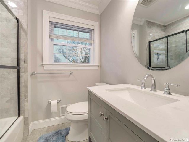 5 Indian Drive, West Nyack, NY 10994