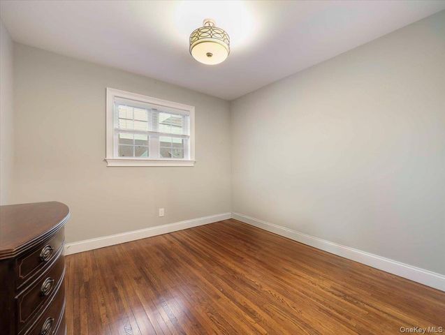 5 Indian Drive, West Nyack, NY 10994