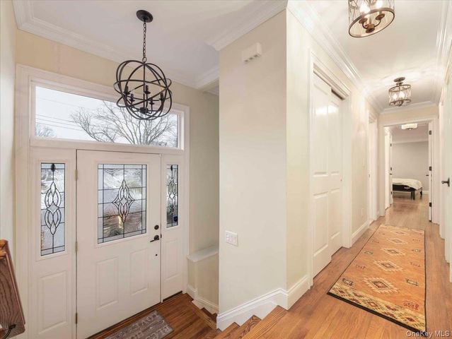 5 Indian Drive, West Nyack, NY 10994