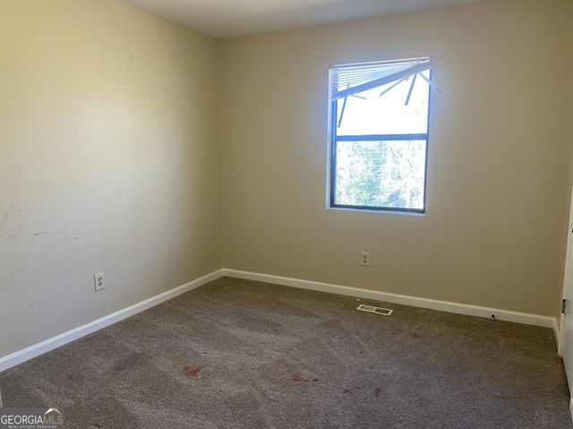 8977 Tweeddale Drive, Winston, GA 30187