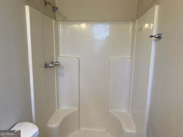 8977 Tweeddale Drive, Winston, GA 30187