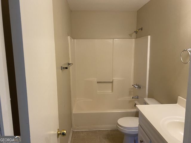 8977 Tweeddale Drive, Winston, GA 30187