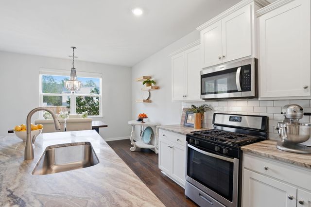 3822 Sawmill Court, Mount Pleasant, SC 29429