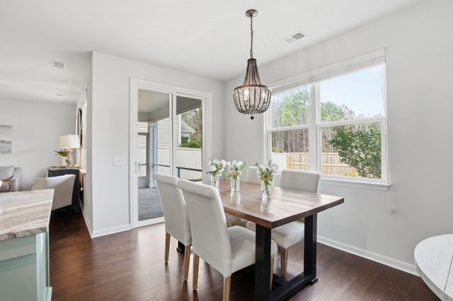 3822 Sawmill Court, Mount Pleasant, SC 29429