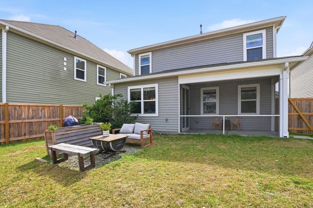 3822 Sawmill Court, Mount Pleasant, SC 29429