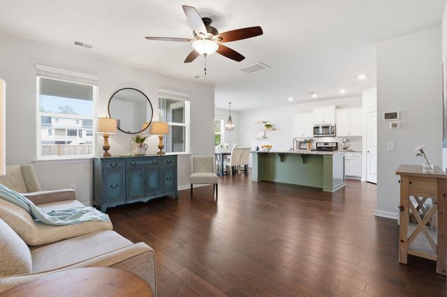 3822 Sawmill Court, Mount Pleasant, SC 29429