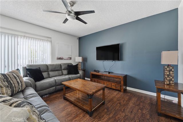 415 S Prospect Avenue 218, Redondo Beach, CA 90277