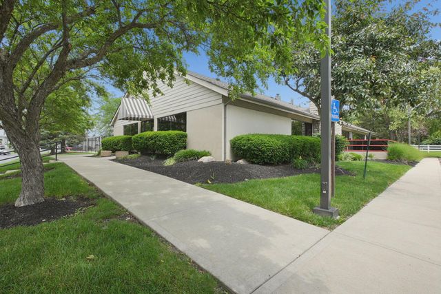7429 Kirkdale Drive, 3C, Blacklick, OH 43004