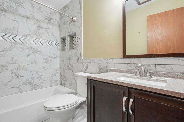 7429 Kirkdale Drive, 3C, Blacklick, OH 43004