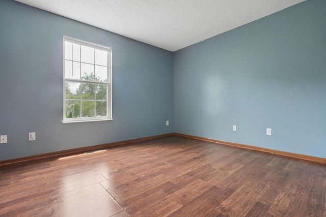 7429 Kirkdale Drive, 3C, Blacklick, OH 43004