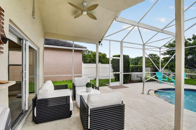 7070 Charleston Point Drive, Lake Worth, FL 33467