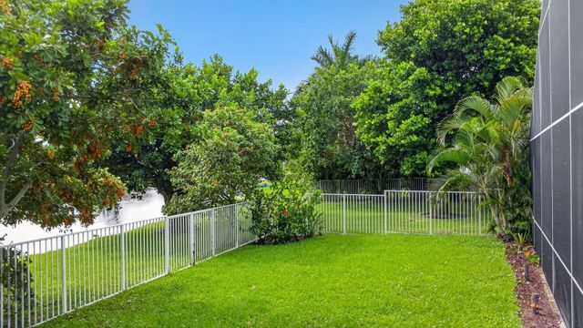 7070 Charleston Point Drive, Lake Worth, FL 33467