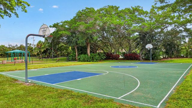 7070 Charleston Point Drive, Lake Worth, FL 33467
