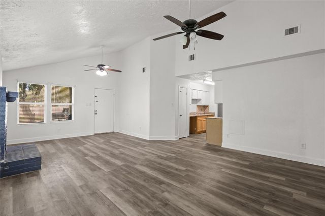 10027 Towne Mist Drive, Sugar Land, TX 77498