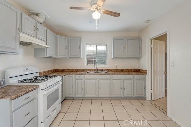 720 E George St, Banning, CA 92220