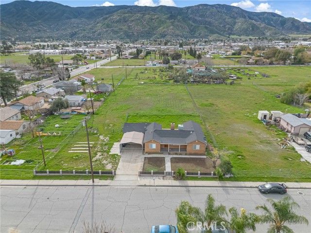 720 E George St, Banning, CA 92220