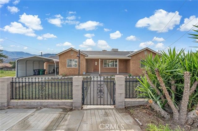 720 E George St, Banning, CA 92220