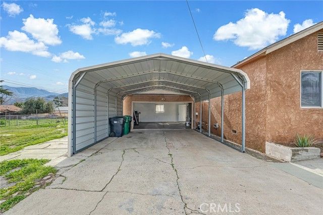 720 E George St, Banning, CA 92220