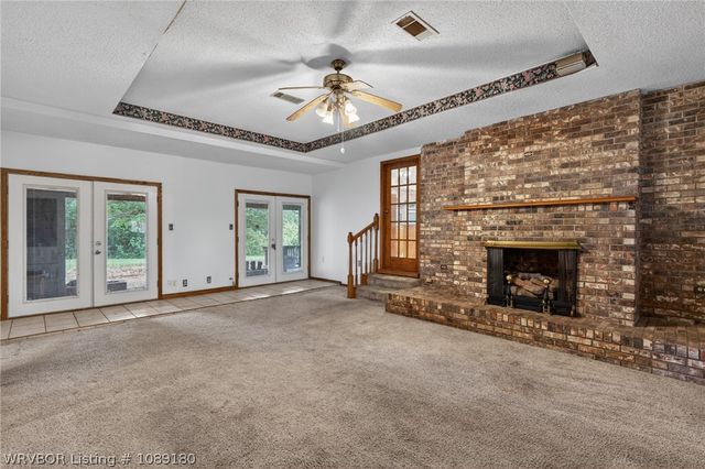 3 Hilltop Place, Van Buren, AR 72956