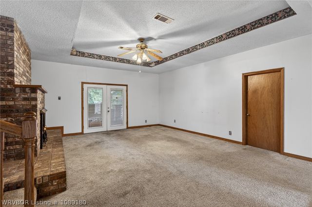 3 Hilltop Place, Van Buren, AR 72956
