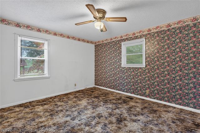 3 Hilltop Place, Van Buren, AR 72956