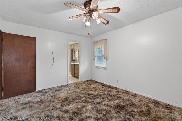 3 Hilltop Place, Van Buren, AR 72956