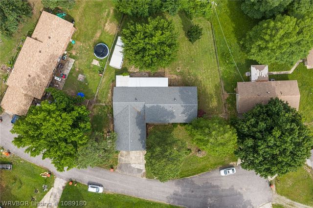 3 Hilltop Place, Van Buren, AR 72956