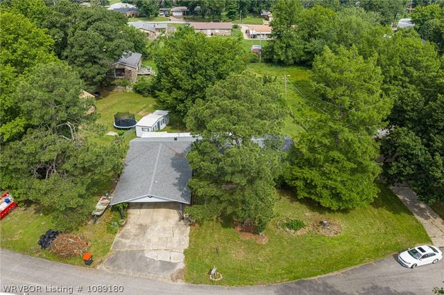 3 Hilltop Place, Van Buren, AR 72956