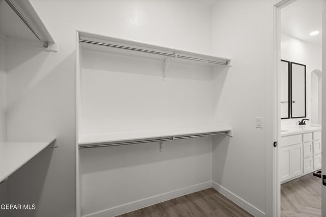 1817 Schyler Love Lane, El Paso, TX 79928