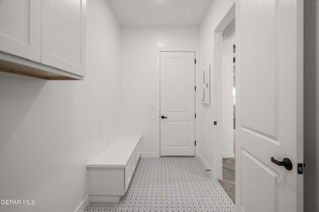 1817 Schyler Love Lane, El Paso, TX 79928