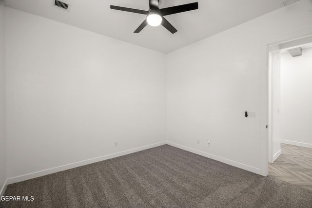 1817 Schyler Love Lane, El Paso, TX 79928