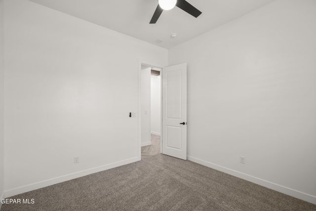 1817 Schyler Love Lane, El Paso, TX 79928