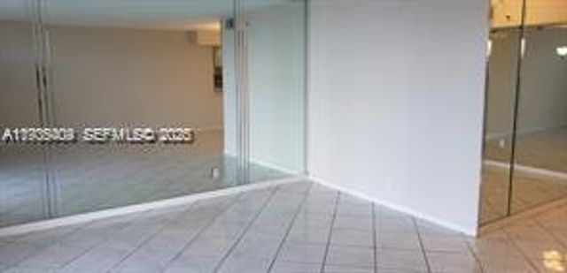 3100 W Rolling Hills Cir 308, Davie, FL 33328