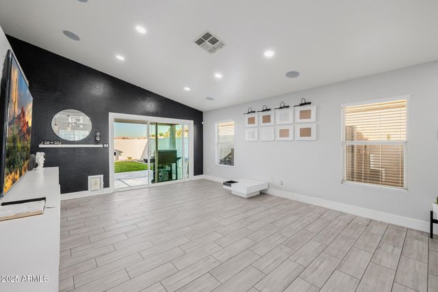 11962 W BERKELEY Road, Avondale, AZ 85392