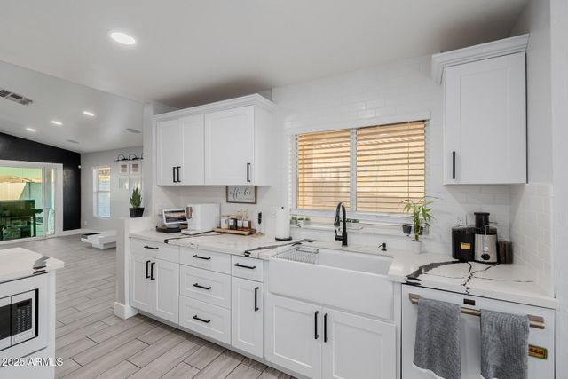 11962 W BERKELEY Road, Avondale, AZ 85392