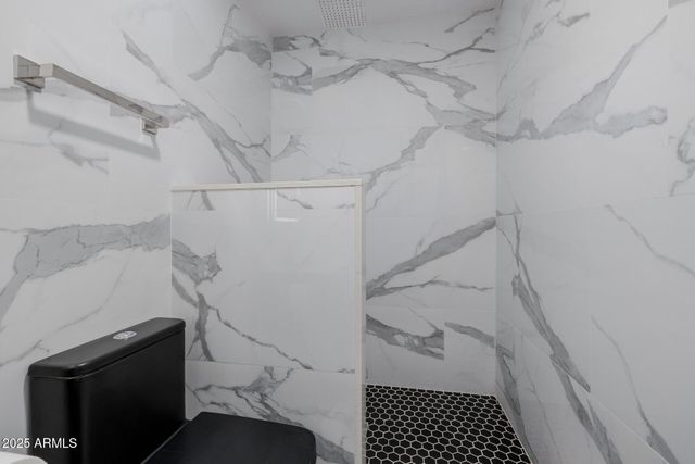 11962 W BERKELEY Road, Avondale, AZ 85392