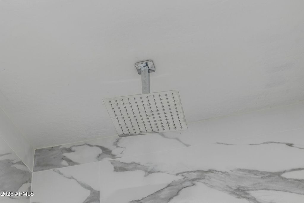 Image 28 of property listing at 11962 W BERKELEY Road, Avondale, AZ 85392