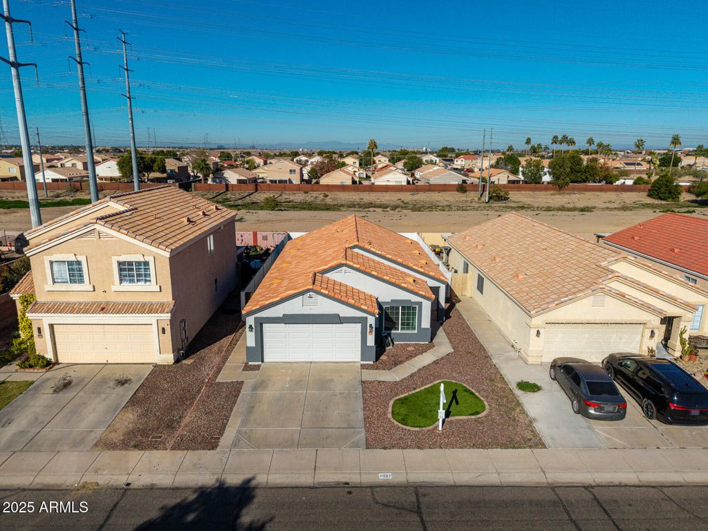 Image 52 of property listing at 11962 W BERKELEY Road, Avondale, AZ 85392