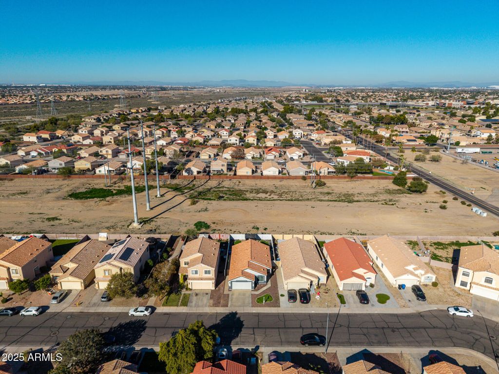 Image 66 of property listing at 11962 W BERKELEY Road, Avondale, AZ 85392