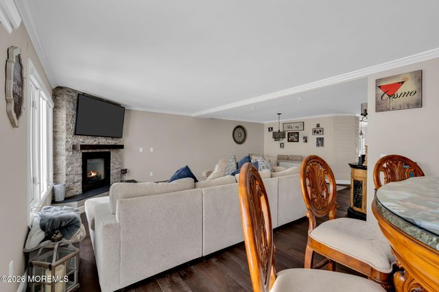 355 Mimosa Court, Toms River, NJ 08753